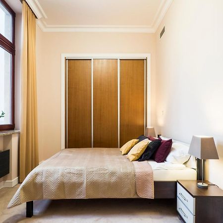 Majestic Residence -150M2 With Iconic Market Square View As Home Apartamenty R506 Wroclaw Ngoại thất bức ảnh