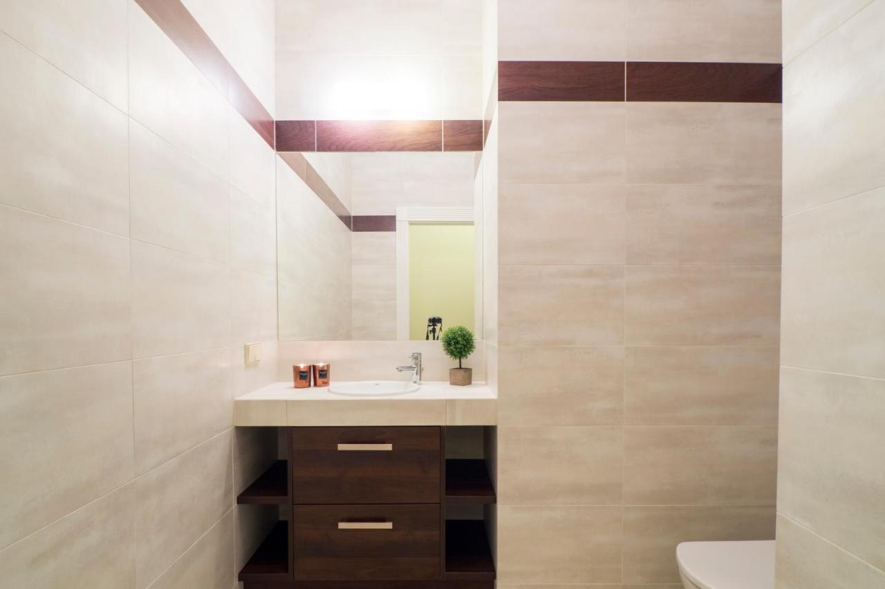 Majestic Residence -150M2 With Iconic Market Square View As Home Apartamenty R506 Wroclaw Ngoại thất bức ảnh